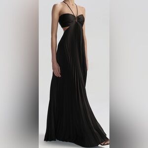 Elegant Black Pleated Skirt